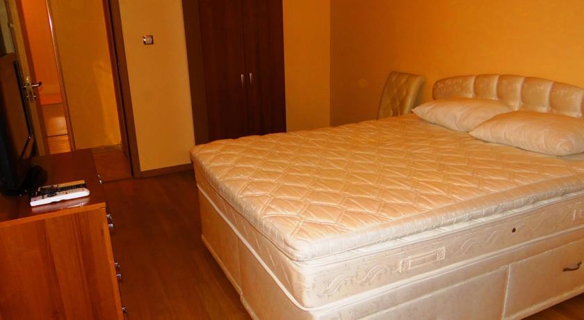 Luxury Versailles Apartments Center Opera Burgas Chambre photo
