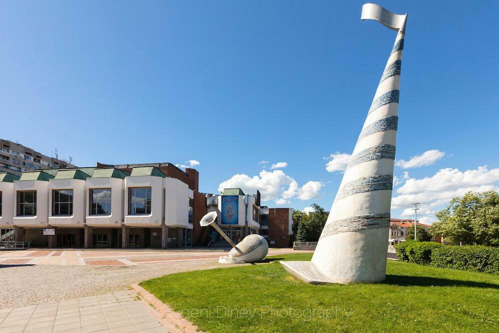 Luxury Versailles Apartments Center Opera Burgas Extérieur photo