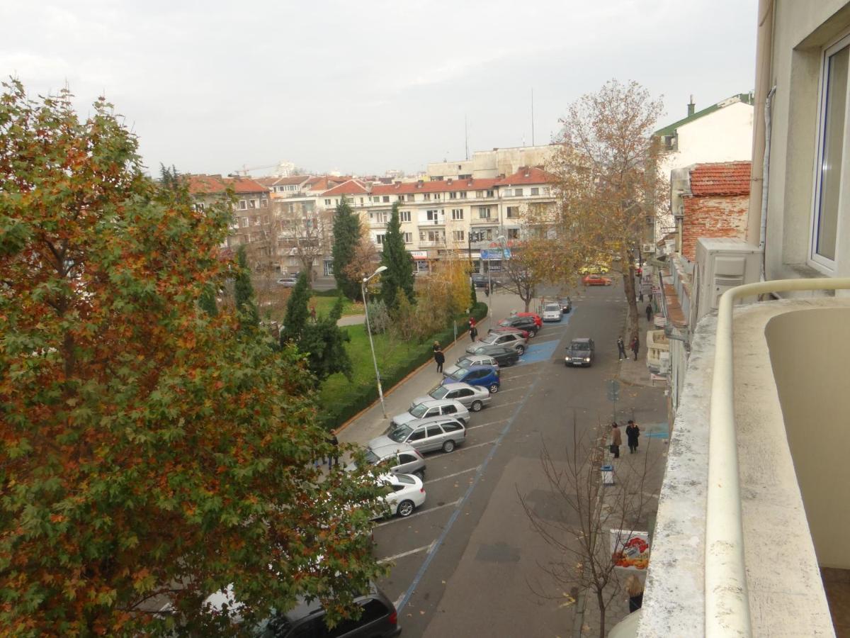 Luxury Versailles Apartments Center Opera Burgas Extérieur photo